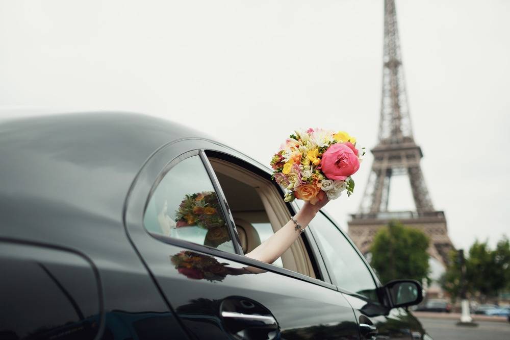 Kit mariage complet avec décoration, bouteille, chauffeur habillé